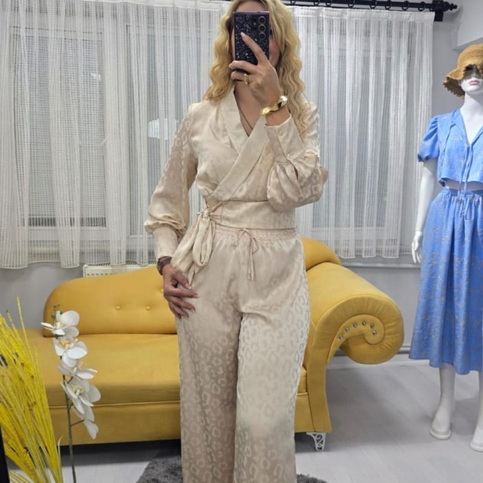 Taş Rengi Leopar Saten Takım